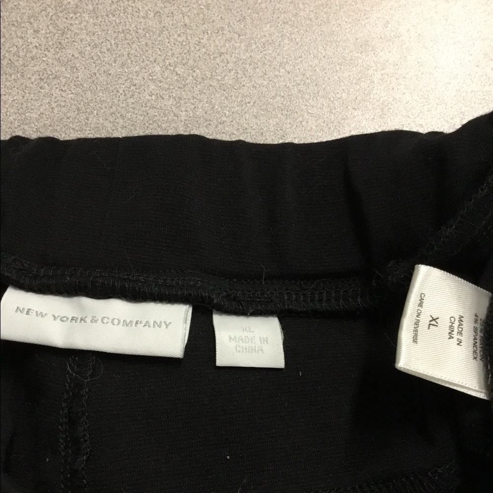 New York &Company leggings